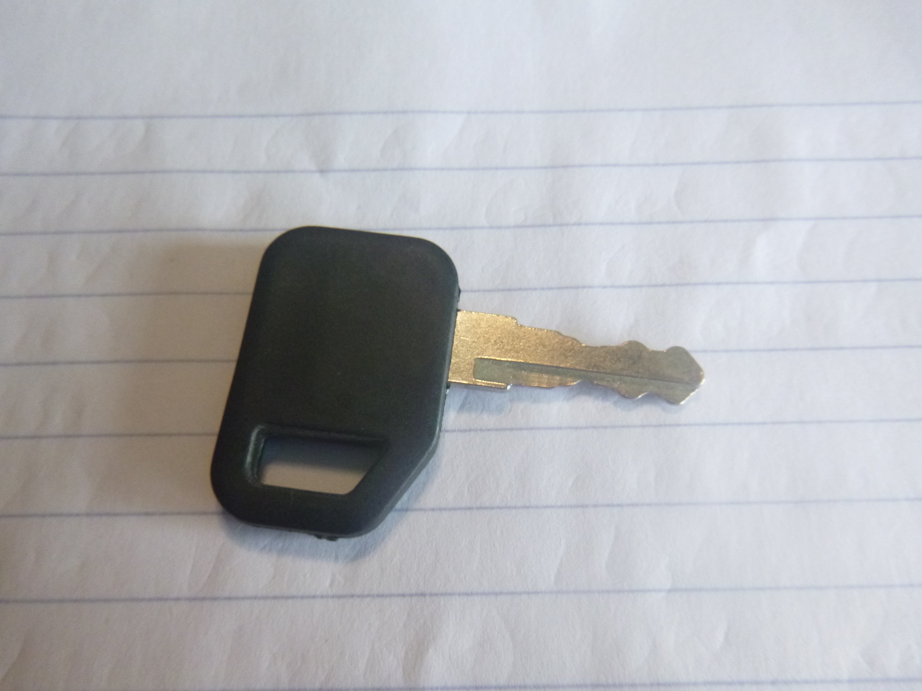 JCB #16 Key (Aftermarket)