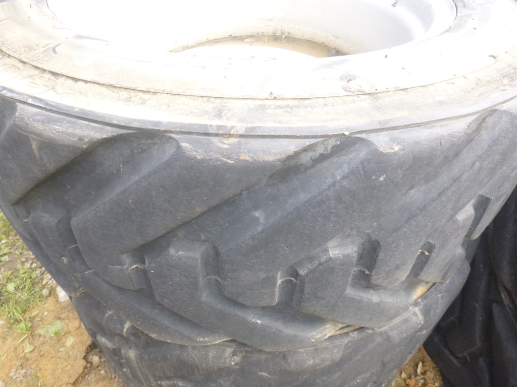 (4) OUTRIGGER Solid Used IN445/50D710 Tires & Wheels for Aerial Boom Lifts 20 Bolt Wheels