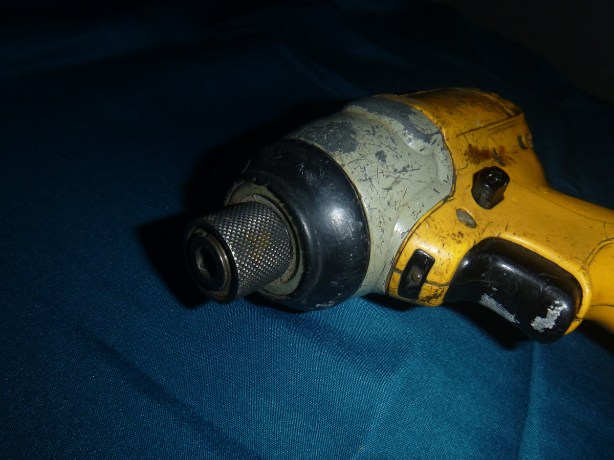 DeWalt 1/4" Impact 18v