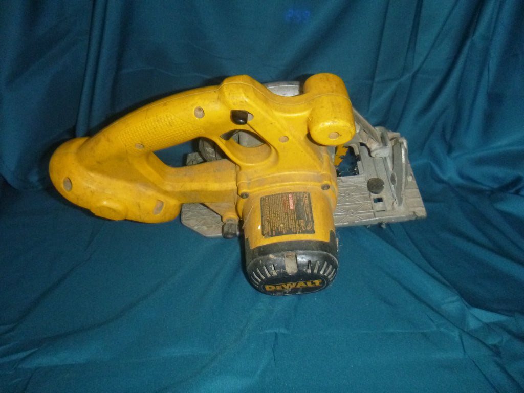 DeWalt DC390 Circular Saw 6-1/2" 18v