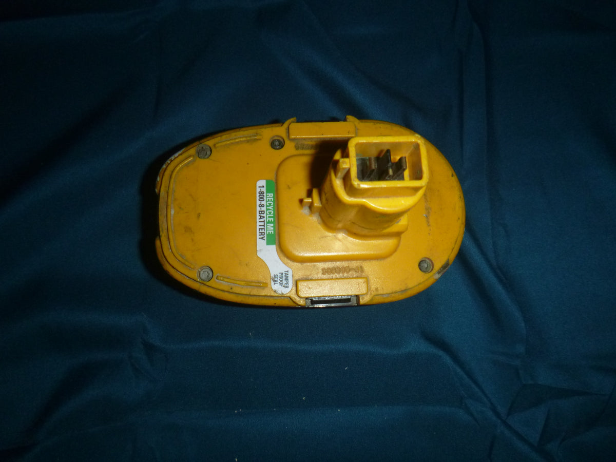 DeWalt DC9096 Battery 18v USED